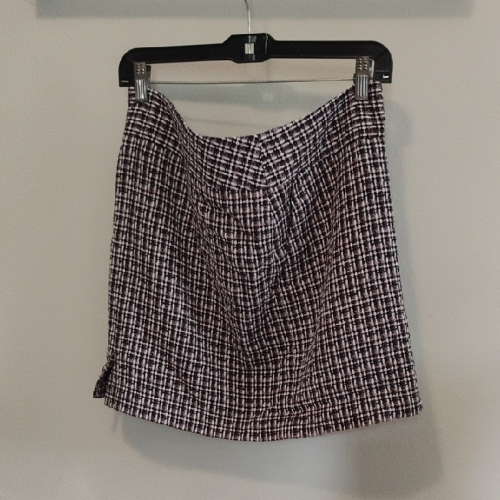 Forenza Black, Pink, and White Pencil Skirt